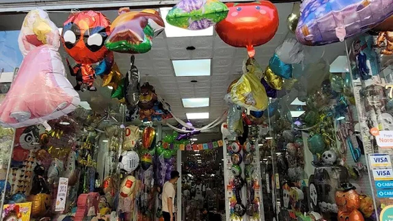 Cotillón y Piñatería Esbri